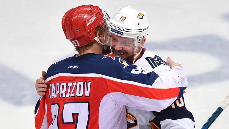 «Идеальное преступление». Ветеран КХЛ тонко подшутил над молодой звездой