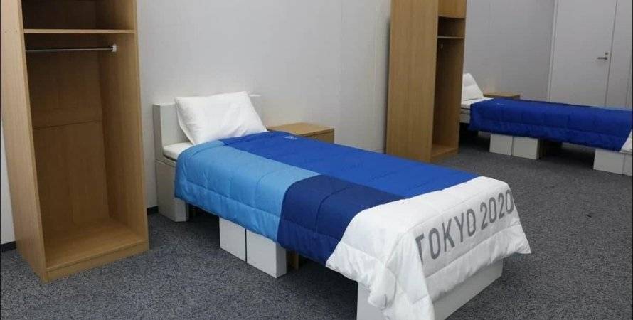 « Це фейк! » Ірландський гімнаст протестував « антісекс » ліжка на міцність