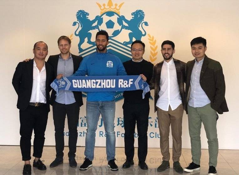 Хавбек «Тоттенхэма» уехал в Китай и будет получать 10 миллионов евро в год