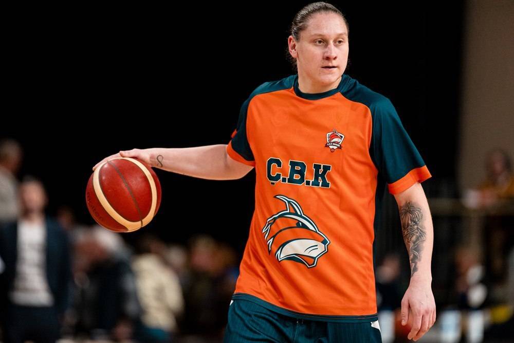 Ягупова покинула Чукурову Мерсин