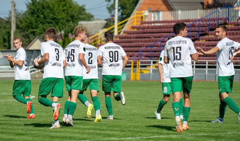Маріуполь створив чергову сенсацію, розгромивши Кремінь. Інгулець зі скандалом переміг
