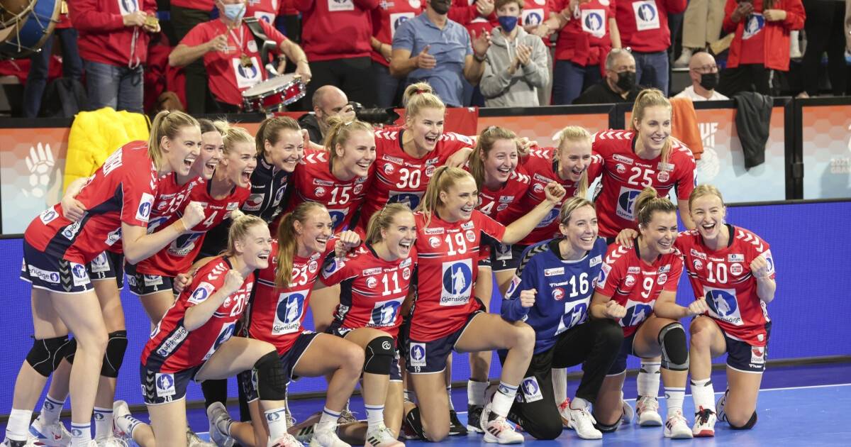 Стали відомі фіналісти жіночого чемпіонату світу-2021 в Іспанії