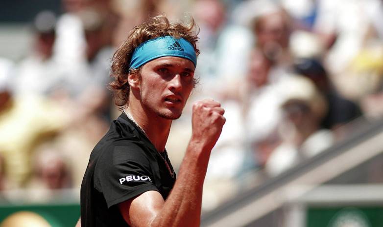 Зверев сыграет с Джоковичем четвертьфинале Roland Garros