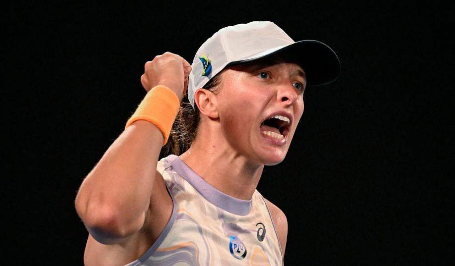 Швентек обыграла Пегулу в финале турнира WTA в Дохе