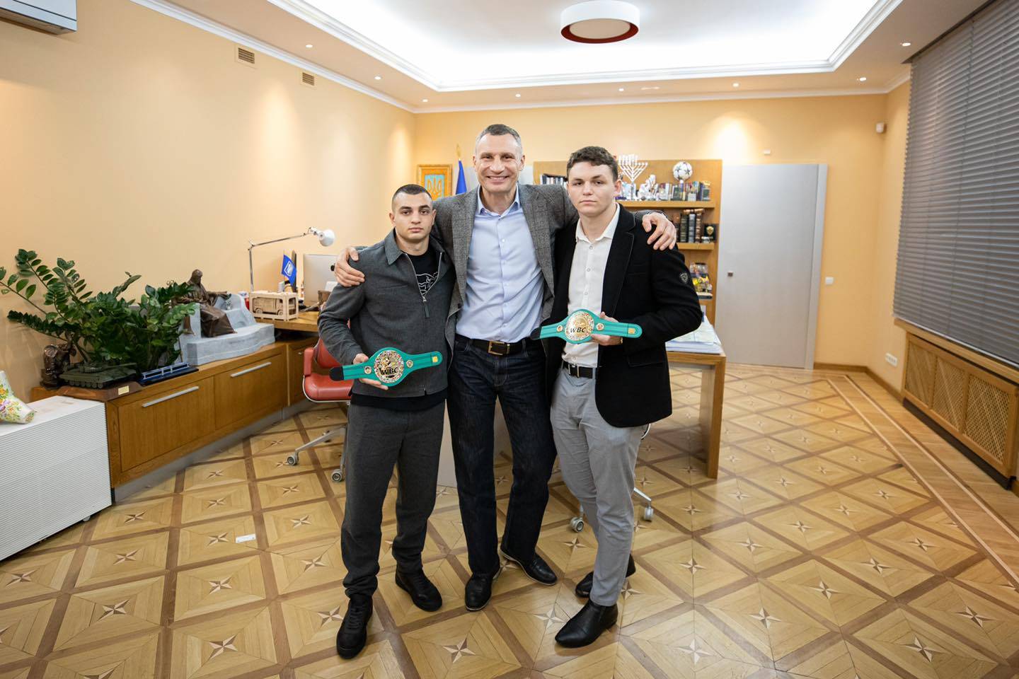 Віталій Кличко дав кілька порад і напуття чемпіону світу Захарееву