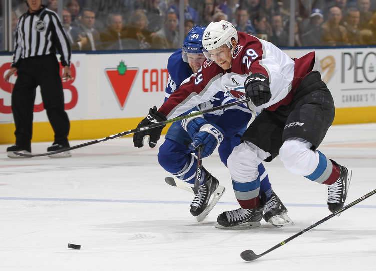 «Торонто» позволил «Колорадо» совершить камбэк, «Монреаль» в овертайме вырвал победу у «Бостона»