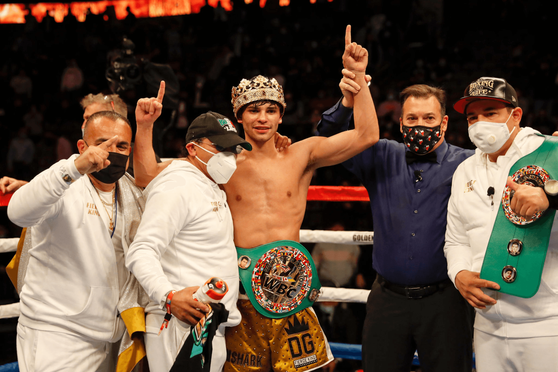 Еще один бой для звезды. Golden Boy Promotions подала в суд на Райана Гарсию
