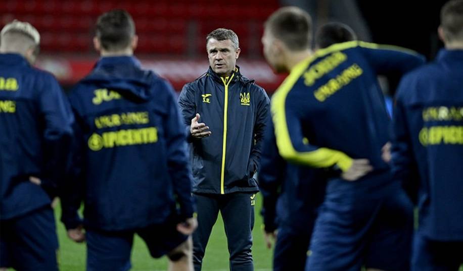Ребров зізнався, що має обмежений вибір тактик на Боснію