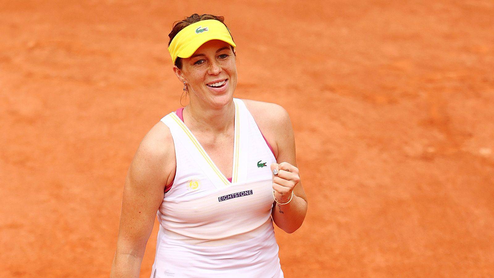 Павлюченкова одолела Рыбакину в четвертьфинале Roland Garros