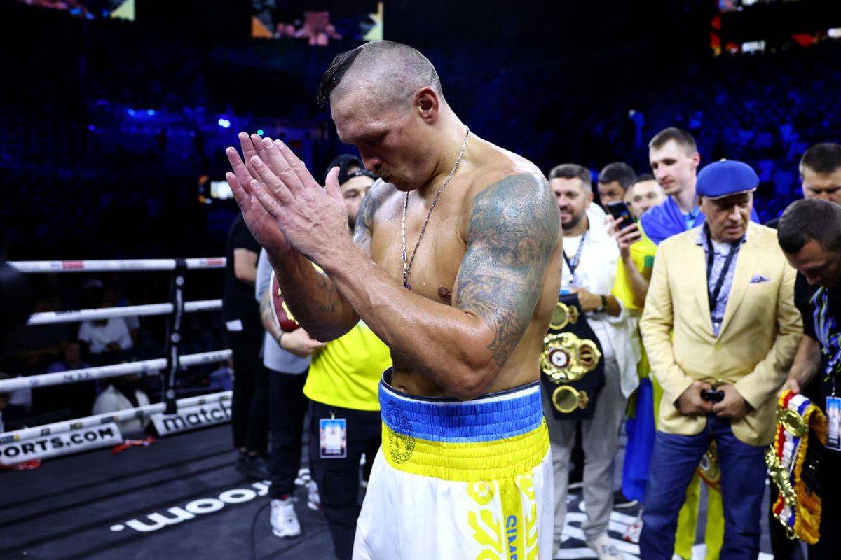 Усик: «Зеленський працює в 1000 разів краще, ніж ті політики, які у нас є в країні»