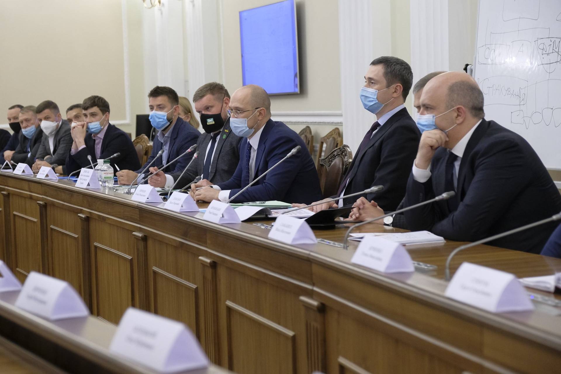 С 22 мая Кабмин разрешит проведение соревнований с участием до 50 человек