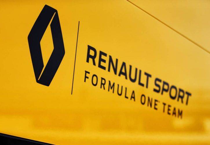 Renault отправил большую часть сотрудников в неоплачиваемый отпуск