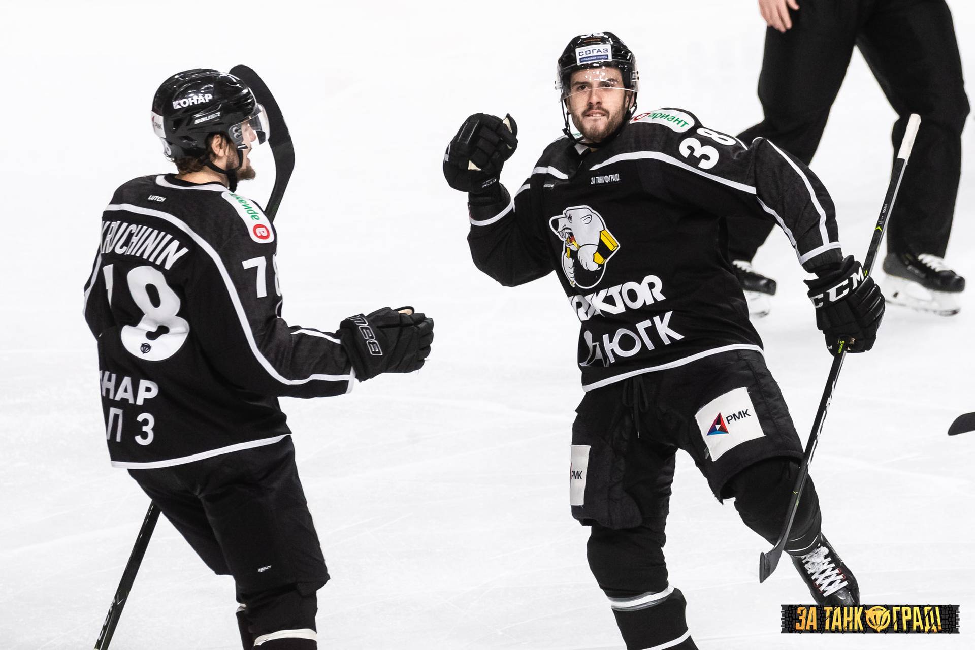 «Трактор» прервал серию поражений, обыграв на своем льду «Локомотив»