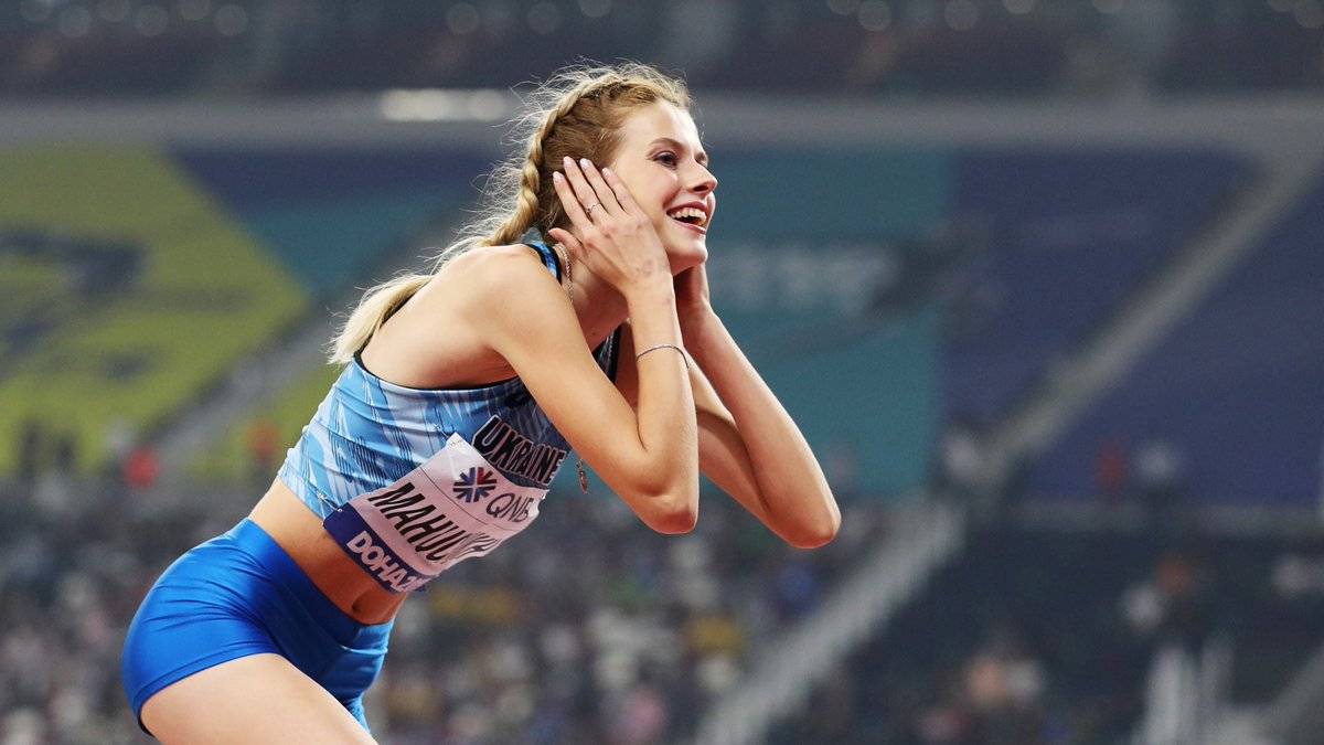 Награда за потрясающее выступление. Видео награждения Магучих