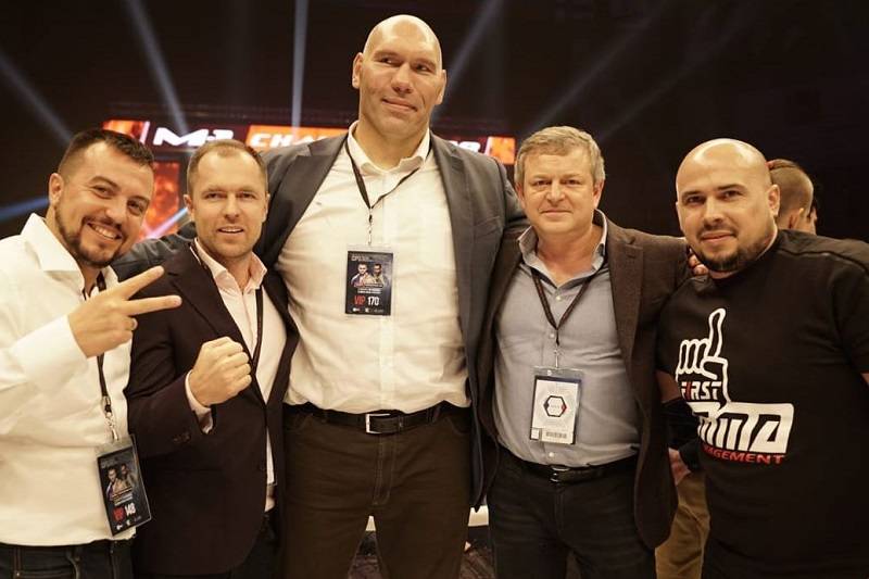 Валуев – о возвращении именитых боксеров: «Это короткая, но во всех отношениях интересная и эпичная история»