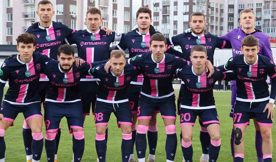 У клубі Першої ліги заявили, що туди просяться «чимало футболістів»
