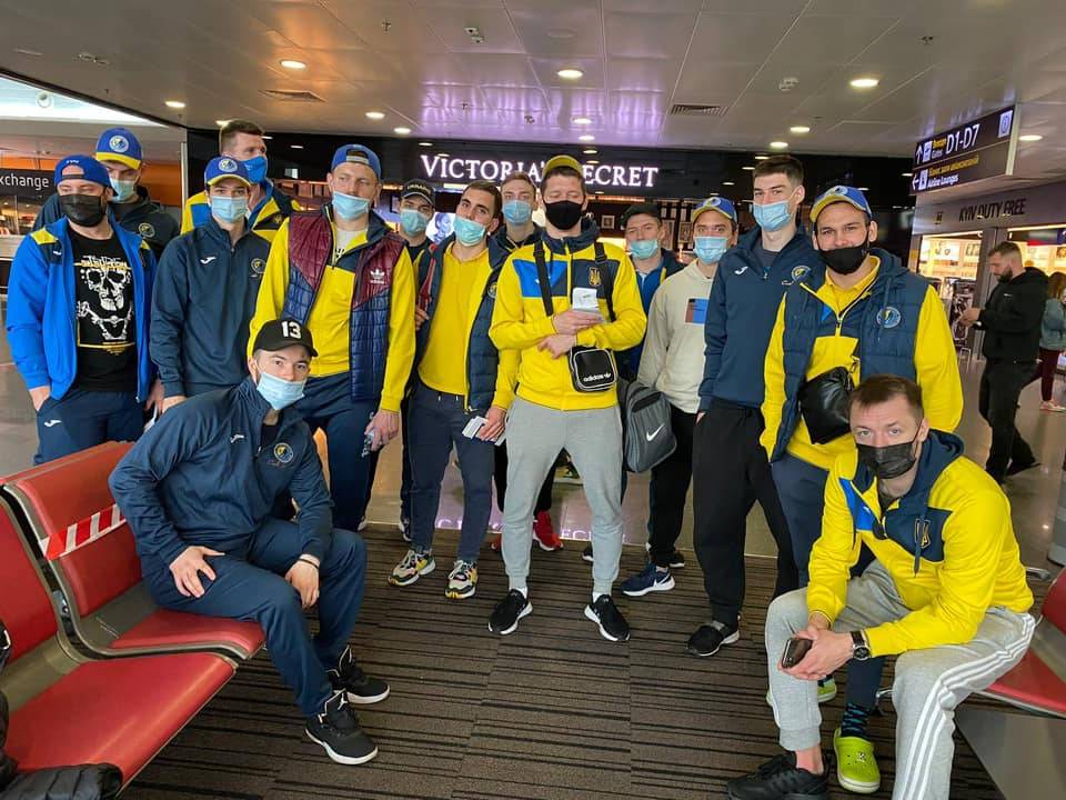 Сборная Украины отправилась на Beat COVID-19 Ice Hockey Tournament