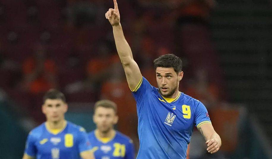 Воробей: «Доцільніше було випустити Ваната, Яремчук не тягне рівень збірної»