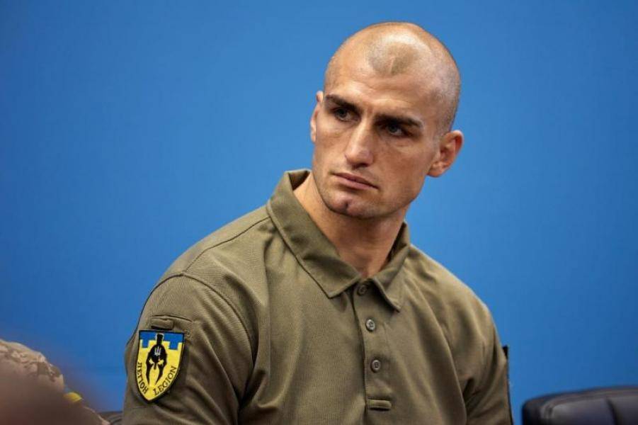 Приймачов проведе бій у Glory