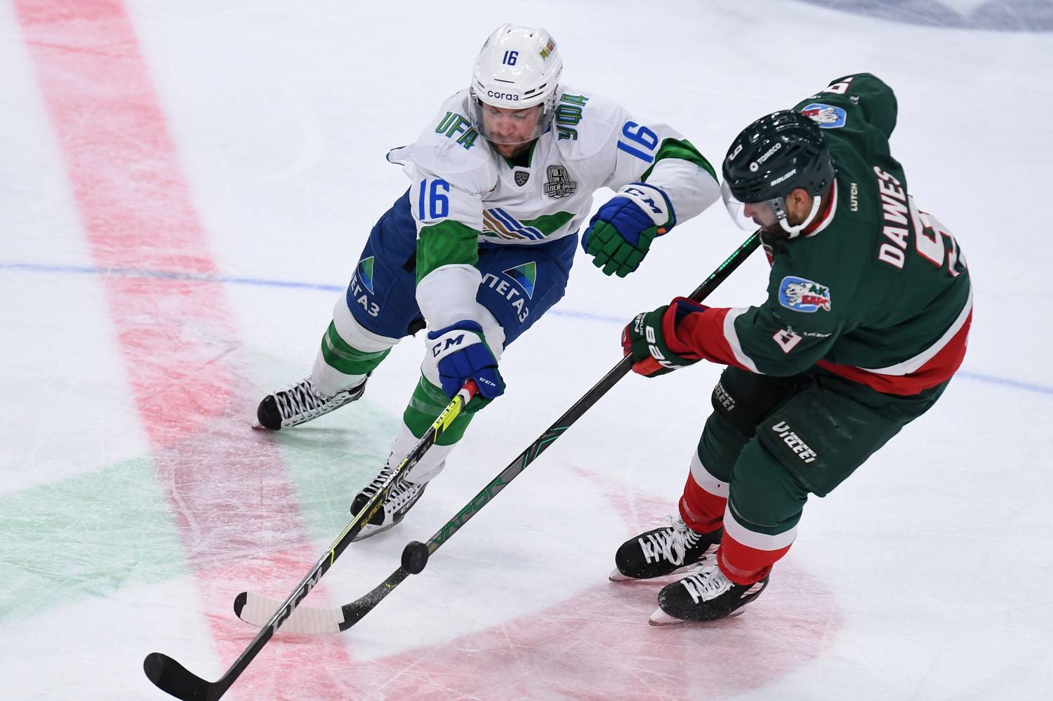 ЦСКА впевнено обіграв « Локомотив » і зрівняв рахунок в серії, « Салават Юлаєв » знову пограв « Ак Барсу »