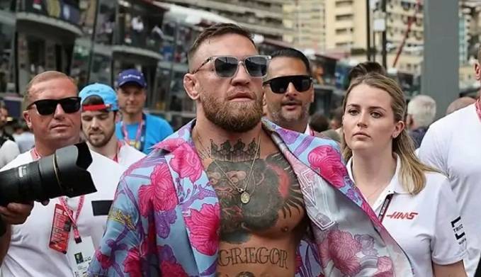 Макгрегор: «Не брешу і скажу, що палець болить»