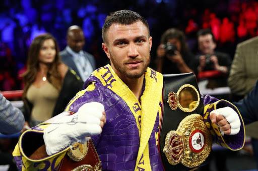 Усик победил Руиса, но проиграл Джошуа, Ломаченко – чемпион. В DAZN провели фэнтези-турнир