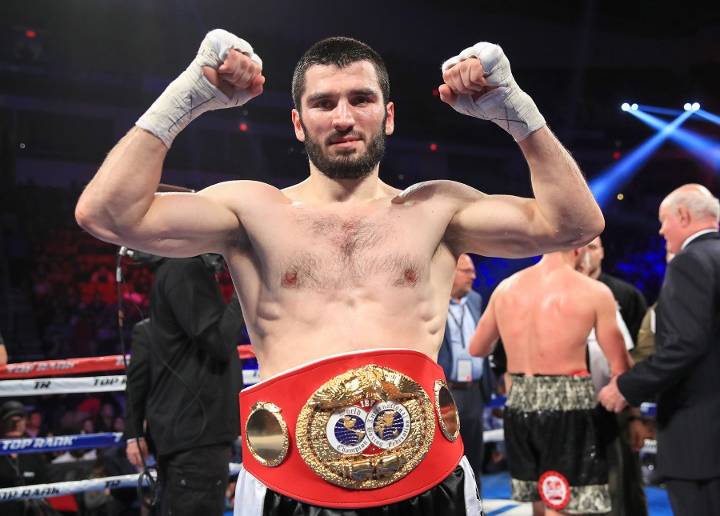 WBC назначил Бетербиеву поединок с экс-чемпионом WBA