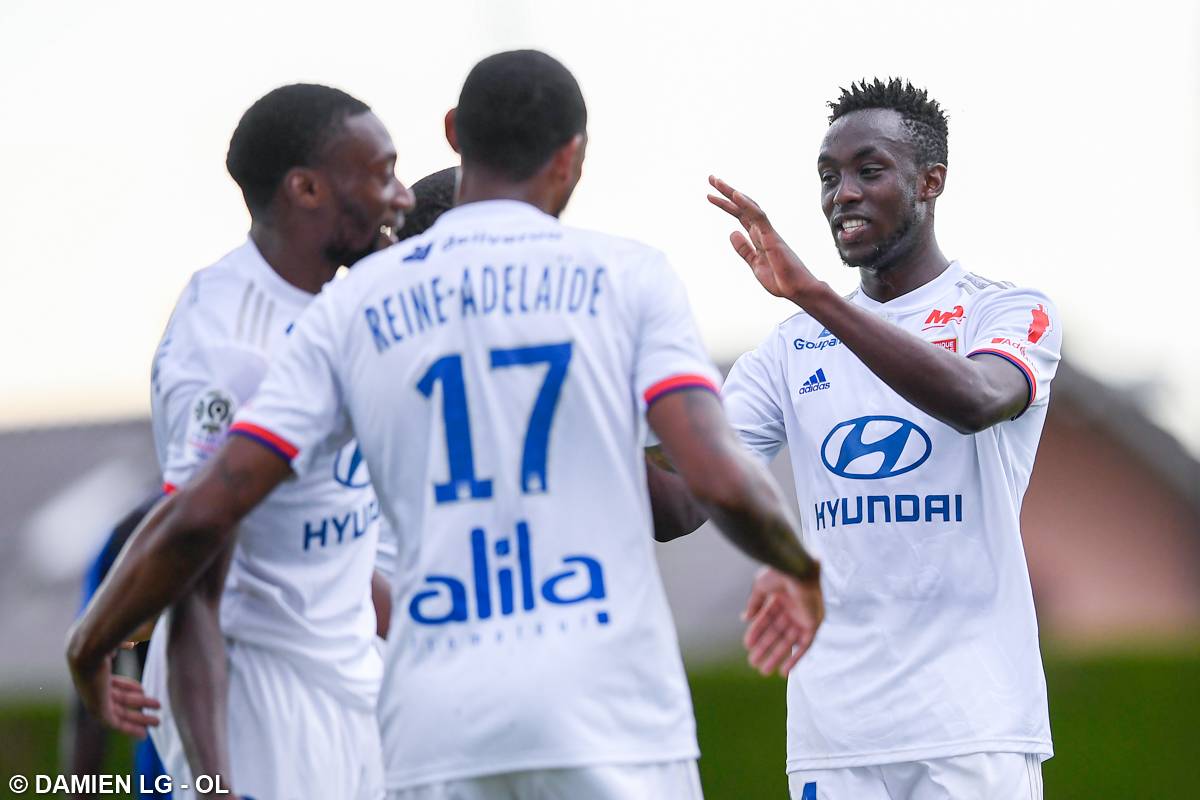 «Лион» начал готовиться к Лиге чемпионов с разгрома в контрольном матче 12:0