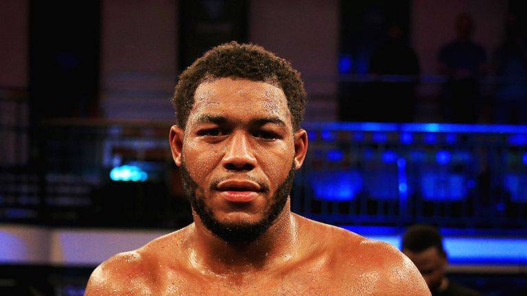 Жертва Усика завоював титул тимчасового чемпіона WBA у хевівейті