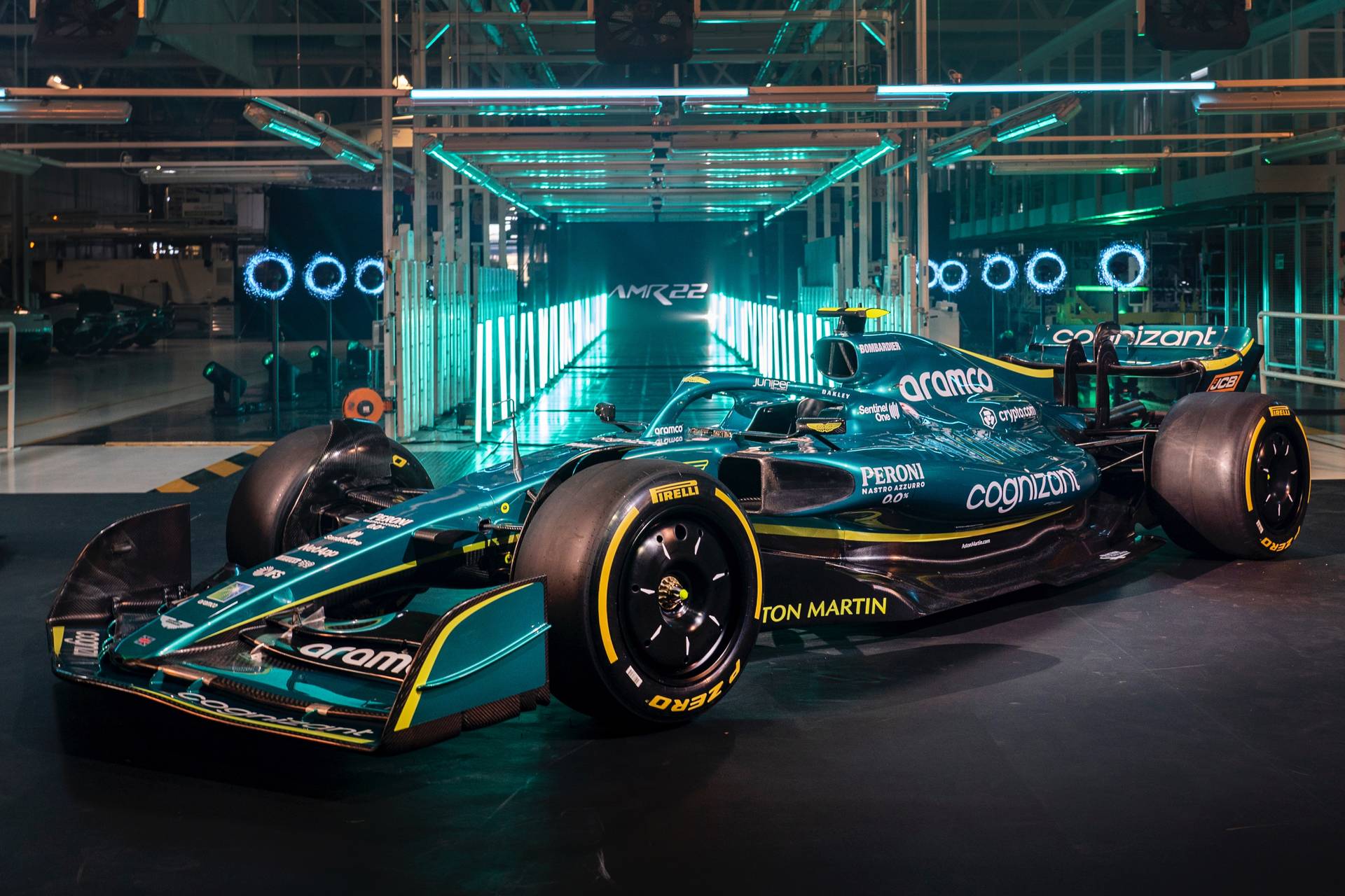 Aston Martin представив новий болід на наступний сезон
