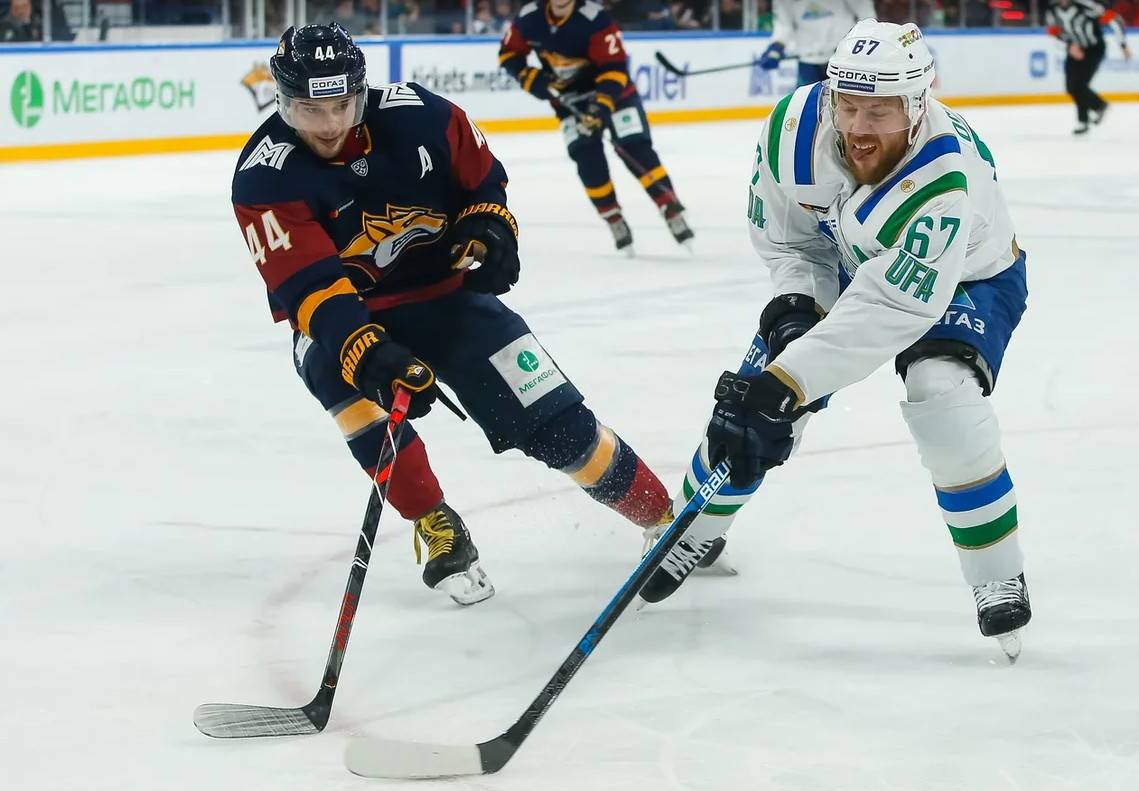 «Металлург» прервал 5-матчевую серию поражений победой над «Салаватом Юлаевым», «Амур» разгромил «Спартак»