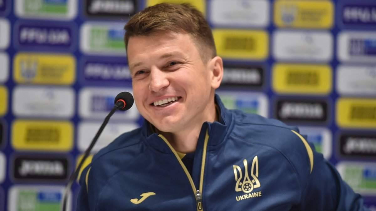 Моуриньо №2. Ротань купил игроку молодежной сборной Украины бутсы 