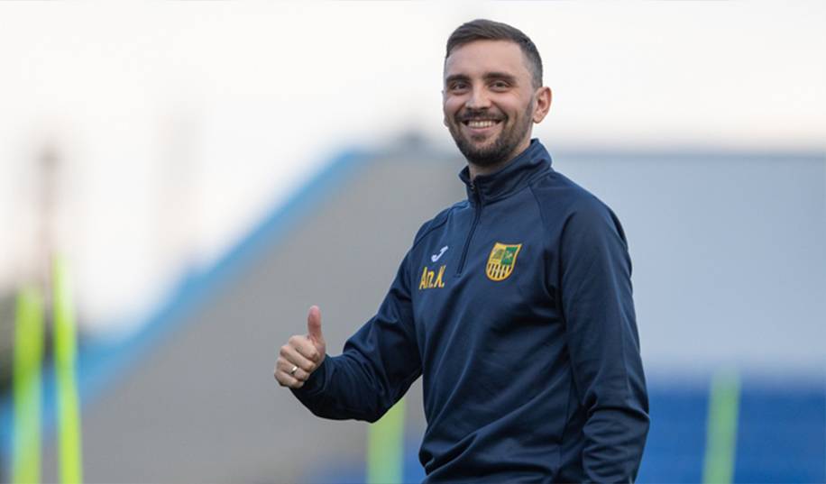 Відомий блогер знов увійшов до тренерського штабу «Металіста»