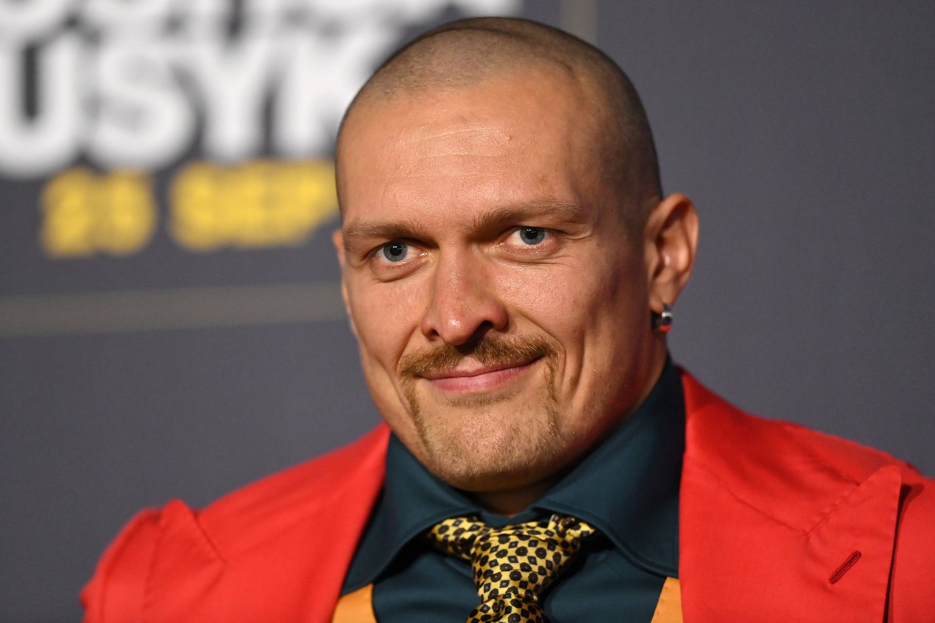 Усик: « Я вболіваю за « Динамо », а син – за « Шахтар »