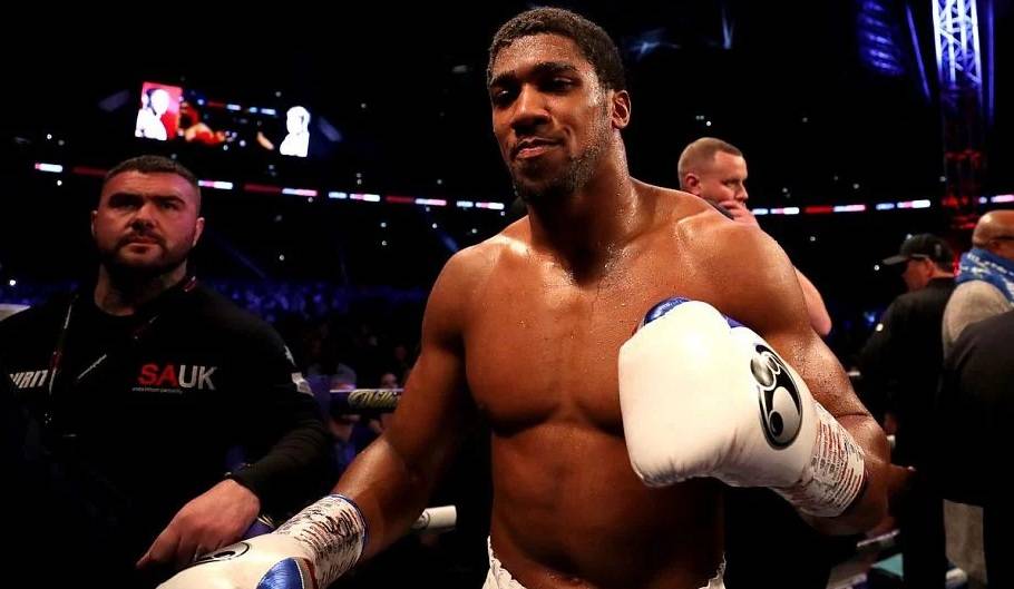 Британський тренер: «У Ф'юрі більше боксерського розуму, ніж у більшості тренерів»