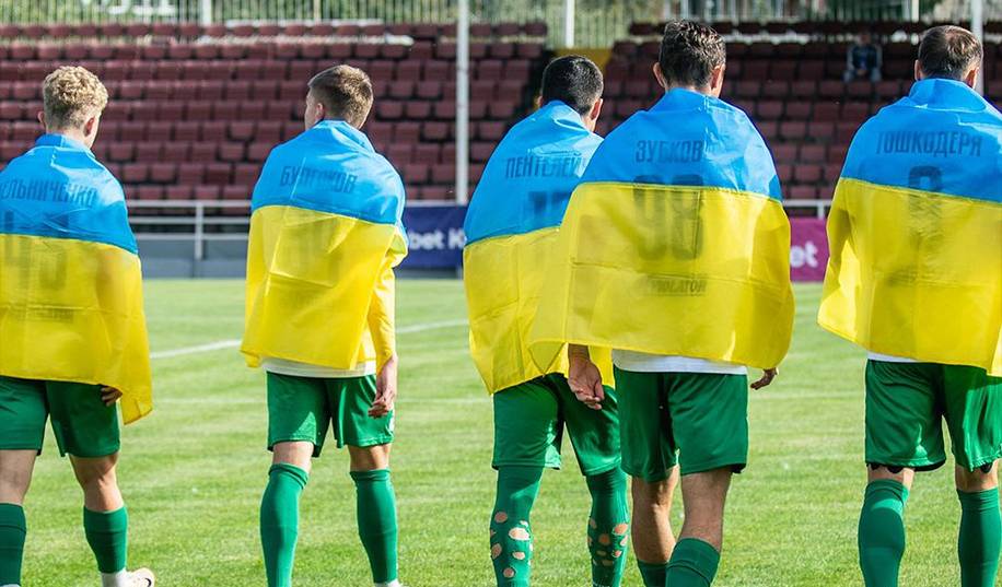 Вылетевший по спортивному принципу из Первой лиги Мариуполь находится в 4 очках от второй строчки