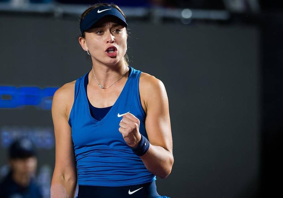 Бадоса с «баранкой» обыграла Соболенко на Итоговом турнире WTA