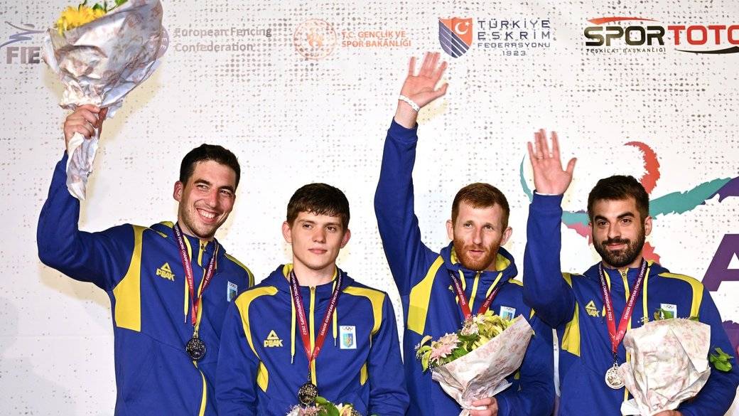 Тренер сборной Украины по фехтованию – о подготовке к ЧЕ-2022: «Приблизительно полтора месяца ребята не держали саблю»