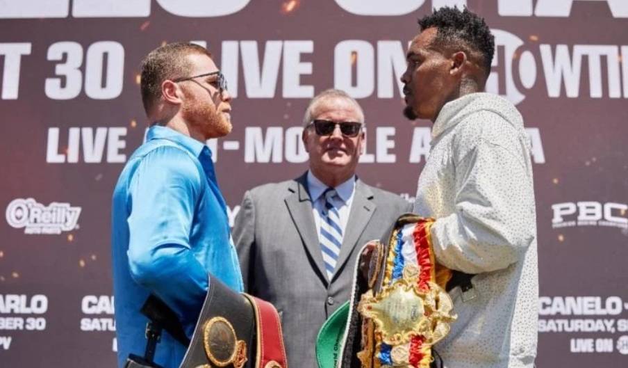 WBC представила пояс для переможця поєдинку Канело – Чарло