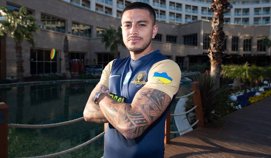 Новачок «Дніпра-1» згадав, як грав із Лемпардом і Пірло