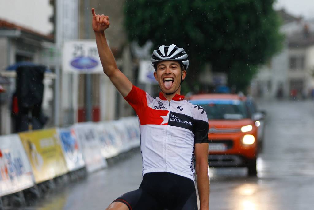 Швейцарець Мадер фінішував першим на 6-му етапі Giro d'Italia, Пономарь – 117-й