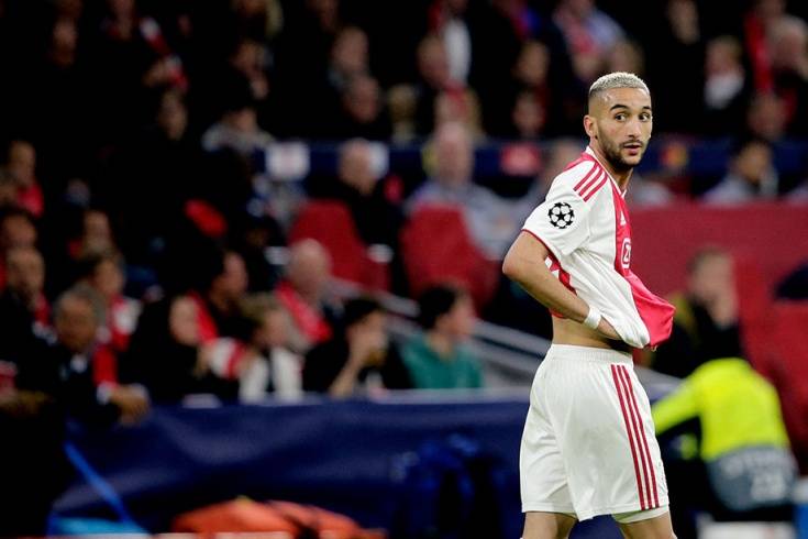 Два игрока «Аякса» поели прямо во время игры с «Тоттенхэмом»