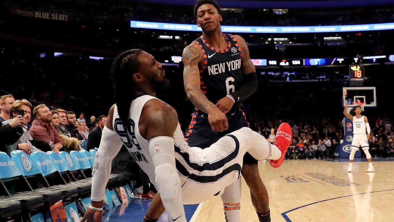 Игроки команд НБА устроили массовую потасовку в конце матча