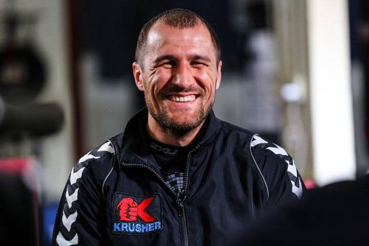 Промоутер Ковалева заявила, что через несколько недель станет известна дата боя россиянина