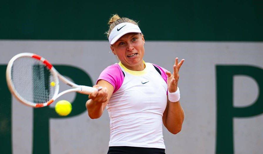 ﻿Видео лучших моментов победы Стародубцевой в основе Wimbledon
