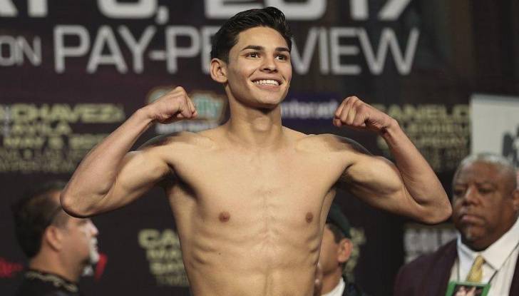 Гарсия: «Ломаченко выиграл бы, если бы бой длился 15 раундов»