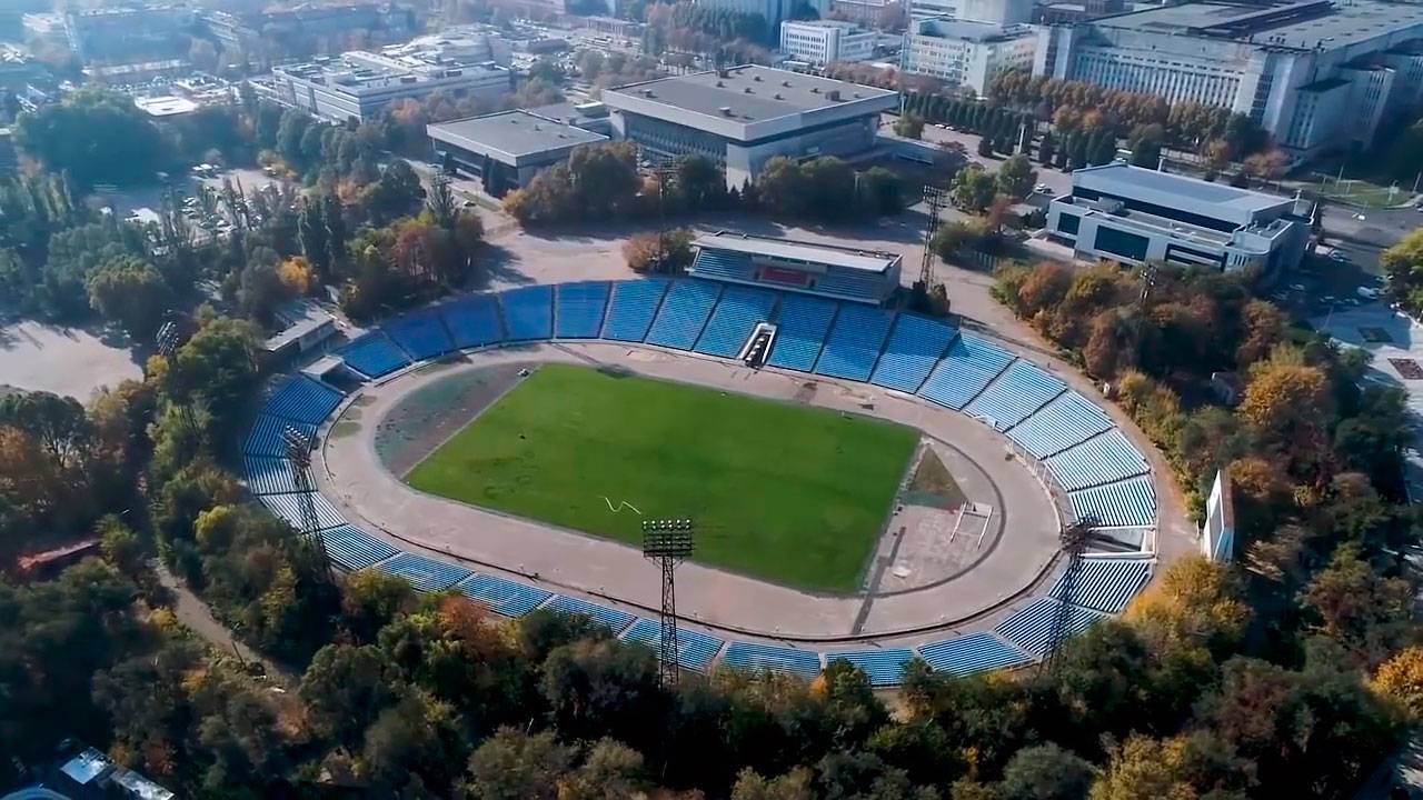 Легендарний стадіон в « Дніпрі » буде реконструйований