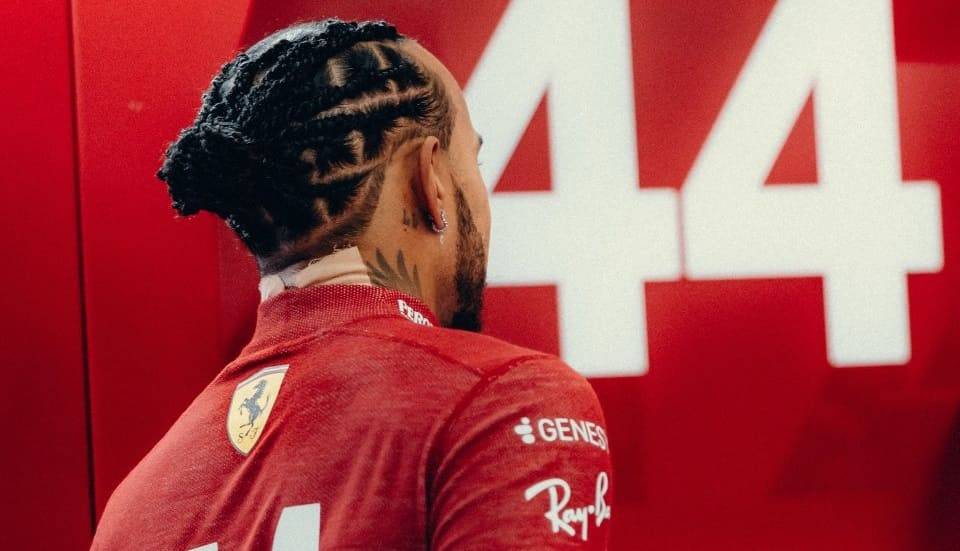 Хэмилтон: «Мне просто нужно влиться в коллектив Ferrari»