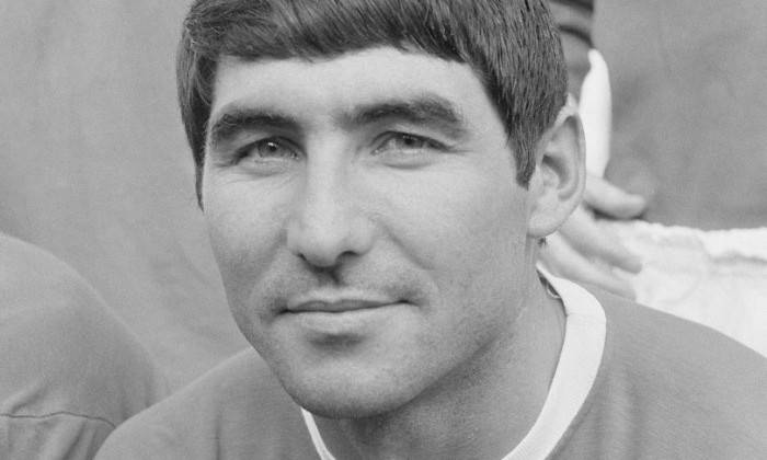 Умер легендарный защитник «Манчестер Юнайтед», который провел 535 матчей за клуб