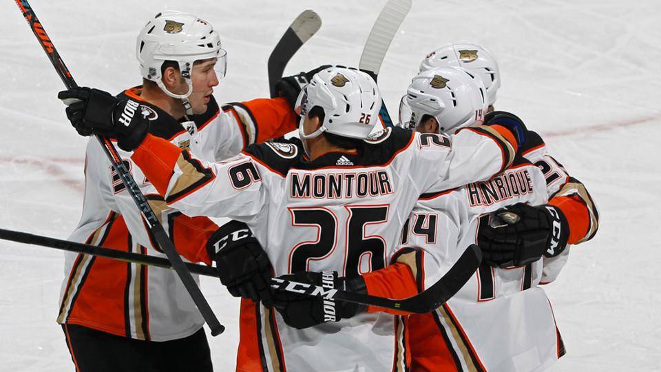 «Анахайм» обыграл «Миннесоту» и прервал 12-матчевую серию поражений